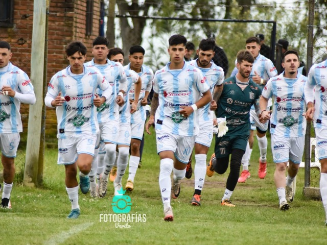 Ferro se afianza como lder del ftbol local